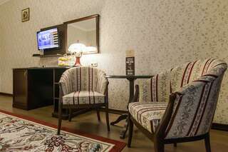 Гостиница Сокол Суздаль Superior Double Or Twin Room, 1 Bedroom - City View-7