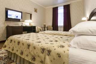 Гостиница  Сокол Суздаль Улучшенный двухместный номер с 1 кроватью или 2 отдельными кроватями-5