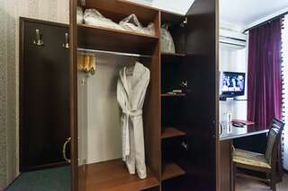 Гостиница Сокол Суздаль Standard Single Room, 1 Bedroom - City View-3