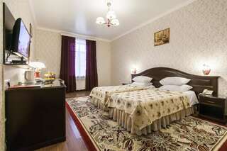 Гостиница  Сокол Суздаль Улучшенный двухместный номер с 1 кроватью или 2 отдельными кроватями-1